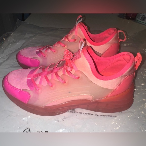 Guess Barbie Pink Sneakers - Picture 3 of 6